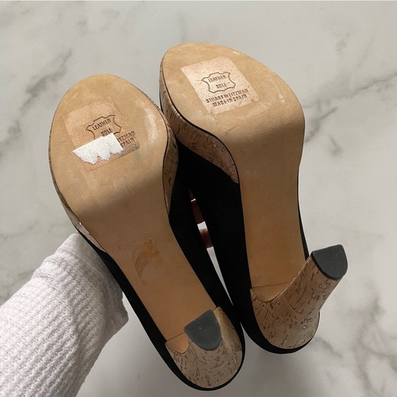 Stuart Weitzman Cork Platform Peep Toe Heel Pump Nubuck Black Leather Size 10 M - Picture 5 of 9